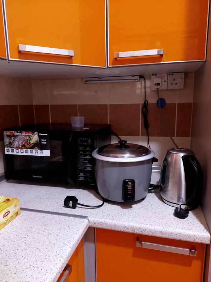 E&A Homestay Klia/ Sepang/ Nilai Zewnętrze zdjęcie